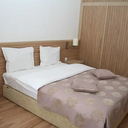아파트호텔 Top Rooms Aparthotel 4*
