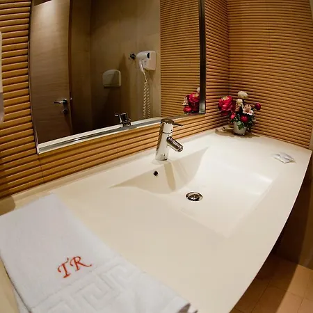 Апарт-отель Top Rooms Aparthotel