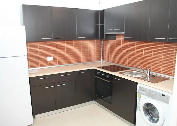 Top Rooms Aparthotel