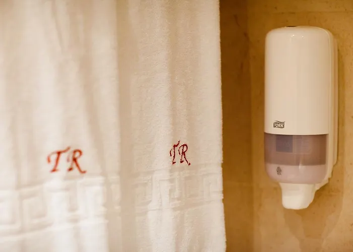 Top Rooms Aparthotel Бухарест